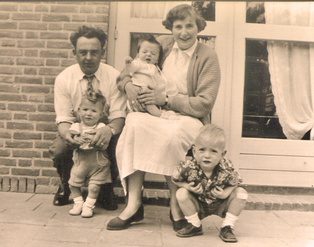 Fam. Bakx-Stadhouders, 1956